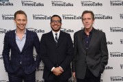 Том Хиддлстон (Tom Hiddleston) New York Times 'Timestalk' Conversation in New York, 11.04.2016 (13xНQ) 6a1a2a478763209