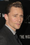 Том Хиддлстон (Tom Hiddleston) 'The Night Manager' premiere at DGA Theater in Los Angeles, 05.04.2016 (100xНQ) 6dab11478766109
