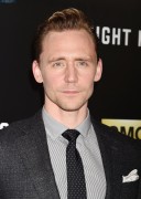 Том Хиддлстон (Tom Hiddleston) 'The Night Manager' premiere at DGA Theater in Los Angeles, 05.04.2016 (100xНQ) 8822e9478765258