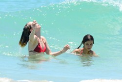 http://thumbnails115.imagebam.com/48224/068616482239194.jpg