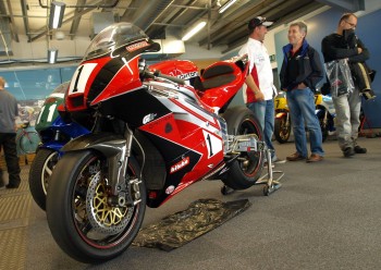 Crighton CR700P