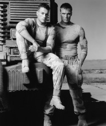 Универсальный солдат / Universal Soldier; Жан-Клод Ван Дамм (Jean-Claude Van Damme), Дольф Лундгрен (Dolph Lundgren), 1992 - Страница 2 Ecef24483230621