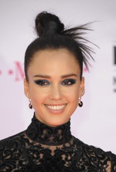 http://thumbnails115.imagebam.com/48553/538edf485521674.jpg