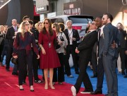 Крис Эванс (Chris Evans) Captain America Civil War Premiere at The Dolby Theatre (Hollywood, April 12, 2016) (176xHQ) 371b4f488135694