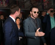 Крис Эванс (Chris Evans) Captain America Civil War Premiere at The Dolby Theatre (Hollywood, April 12, 2016) (176xHQ) 408584488136936