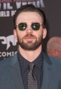 Крис Эванс (Chris Evans) Captain America Civil War Premiere at The Dolby Theatre (Hollywood, April 12, 2016) (176xHQ) 72652d488134091