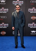 Крис Эванс (Chris Evans) Captain America Civil War Premiere at The Dolby Theatre (Hollywood, April 12, 2016) (176xHQ) C177f6488135277