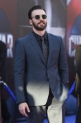 Крис Эванс (Chris Evans) Captain America Civil War Premiere at The Dolby Theatre (Hollywood, April 12, 2016) (176xHQ) F141c6488134874