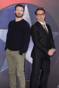 Роберт Дауни мл., Крис Эванс (Robert John Downey Jr., Chris Evans) Photocall for 'Captain America Civil War' at The Corinthia Hotel London in London, England (April 25, 2016) - 45xHQ 4cb559488142779