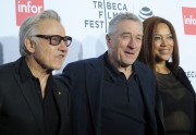 Роберт Де Ниро (Robert De Niro) 'Taxi Driver' 40th Anniversary Celebration during 2016 Tribeca Film Festival at The Beacon Theatre (New York, 21.04.2016) (124xHQ) E799d0488140065