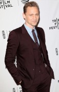 Том Хиддлстон (Tom Hiddleston) 'High-Rise' premiere during the 2016 Tribeca Film Festival in New York City, 20.04.2016 (150xНQ) 3e7ba2488153059