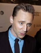 Том Хиддлстон (Tom Hiddleston) 'High-Rise' premiere during the 2016 Tribeca Film Festival in New York City, 20.04.2016 (150xНQ) 91b1e7488150064