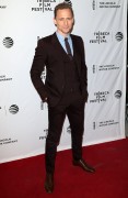 Том Хиддлстон (Tom Hiddleston) 'High-Rise' premiere during the 2016 Tribeca Film Festival in New York City, 20.04.2016 (150xНQ) F321a0488152991