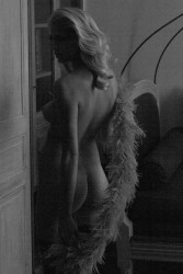 http://thumbnails115.imagebam.com/48932/d7a968489310018.jpg