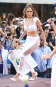 Дженнифер Лопез (Jennifer Lopez) Performing on NBC's 'Today Show' at Rockefeller Plaza in New York , 2016 (88xHQ) 000315494759591