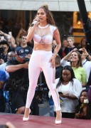 Дженнифер Лопез (Jennifer Lopez) Performing on NBC's 'Today Show' at Rockefeller Plaza in New York , 2016 (88xHQ) 1915ae494759014