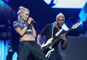 Гвен Стефани (Gwen Stefani) performs Onstage during the 2012 iHeartRadio Music Festival at the MGM Grand Garden Arena in Las Vegas, 21.09.2012 (130xHQ) 0a9696494765671