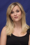 Риз Уизерспун (Reese Witherspoon) How Do You Know NYC Press Conference, 12.07.2010 (118xHQ) 1b9fdf495856959