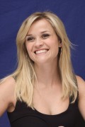 Риз Уизерспун (Reese Witherspoon) How Do You Know NYC Press Conference, 12.07.2010 (118xHQ) 53f448495857180