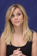 Риз Уизерспун (Reese Witherspoon) How Do You Know NYC Press Conference, 12.07.2010 (118xHQ) 997177495856757