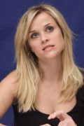 Риз Уизерспун (Reese Witherspoon) How Do You Know NYC Press Conference, 12.07.2010 (118xHQ) Bc05a9495856402