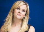 Риз Уизерспун (Reese Witherspoon) How Do You Know NYC Press Conference, 12.07.2010 (118xHQ) Cc76bf495855946