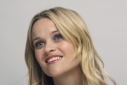 Риз Уизерспун (Reese Witherspoon) Monsters vs. Aliens Beverly Hills Press Conference, 20.03.2009 (76xHQ) D81342495858563