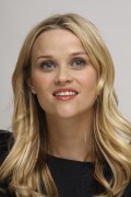 Риз Уизерспун (Reese Witherspoon) Monsters vs. Aliens Beverly Hills Press Conference, 20.03.2009 (76xHQ) Fdd879495859146