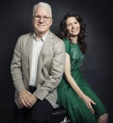 Стив Мартин (Steve Martin) and Edie Brickell pose for a portrait on Wednesday, Sept. 2, 2015 in New York (Photo by Victoria Will) (12xHQ) 2a5594495904934