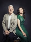 Стив Мартин (Steve Martin) and Edie Brickell pose for a portrait on Wednesday, Sept. 2, 2015 in New York (Photo by Victoria Will) (12xHQ) 4abf27495905123