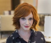 Кристина Хендрикс (Christina Hendricks) Scott Eisen portrait shoot at the Langham Hotel, Chicago, 22.08.2013 (3xHQ) 66f2c6496875789