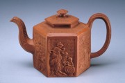 A collection of teapots (1650-1800) 1acc6a497275905