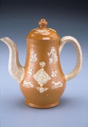 A collection of teapots (1650-1800) 29ba28497275684