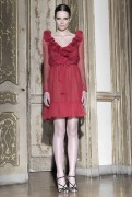 Кэролайн Браш Нилсен (Caroline Brasch Nielsen) Valentino Pre-Fall 2011 Collection - 20xHQ Eede53504266604