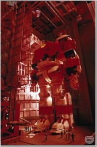 Робот Джокс / "Robot Jox" (1989) 5aa78d504476066