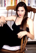 Анджелина Джоли (Angelina Jolie)   Araldo di Crollalanza Photoshoot, 1994 (33xHQ) Adc6e3508252847