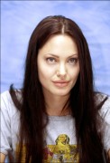 Анджелина Джоли (Angelina Jolie) Lara Croft Tomb Raider press conference (2001) 238e01508455993