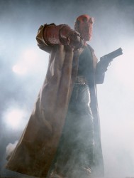 Хеллбой: Герой из пекла / Hellboy (2004) A8f713508494571