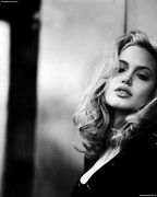 Анджелина Джоли (Angelina Jolie)   Max Vadukul Photoshoot - 16xHQ E07e61508500307