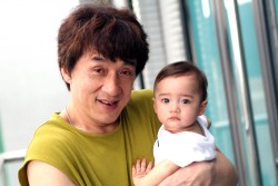 Младенец на 30 000 000 $/ Bo bui gai wak (Джеки Чан, 2006)  049a25510075389