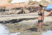 Дженнифер Коннелли (Jennifer Connelly) Seen on the beach in Formentera, 18.08.2016 - 41xHQ 7d92c7510997142