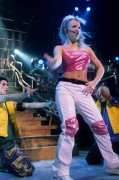 Бритни Спирс (Britney Spears) Concert in Universal City 1999 - 48xHQ Db8e98510996468