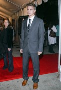 Хэйден Кристенсен (Hayden Christensen) Awake Premiere, New York, 14.11.2007 (128xHQ) 5329fd512944633