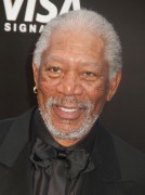 Морган Фриман (Morgan Freeman) 'The Dark Knight Rises' Premiere in New York City, 16.07.2012 - 47xHQ 9564a9512942734