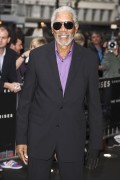 Морган Фриман (Morgan Freeman) The Dark Knight Rises European Premiere in London, 18.07.2012 - 45xHQ A66e1a512942360