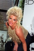 Анна-Николь Смит / Anna Nicole Smith - разные фото E41f38513477118