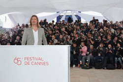 Брэд Питт (Brad Pitt) 65th Annual Cannes Film Festival 22.05.2012 (149xHQ) 0df1b9517190710