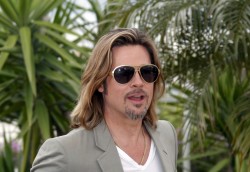 Брэд Питт (Brad Pitt) 65th Annual Cannes Film Festival 22.05.2012 (149xHQ) 5149f2517192642