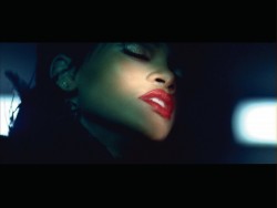 Рианна (Rihanna) фото видео Disturbia (6xHQ) 5b6a6a517334838