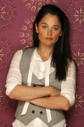 Робин Танни (Robin Tunney) Jeff Vespa Portraits 2006 - 9xHQ  9c1321517638319